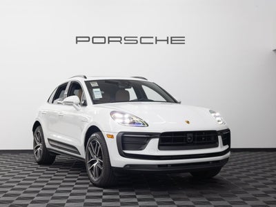 2025 Porsche Macan Base