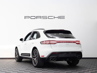 2025 Porsche Macan Base