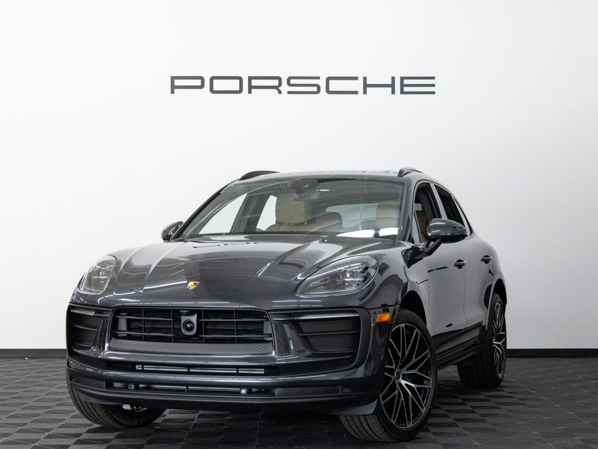 2026 Porsche Macan Macan