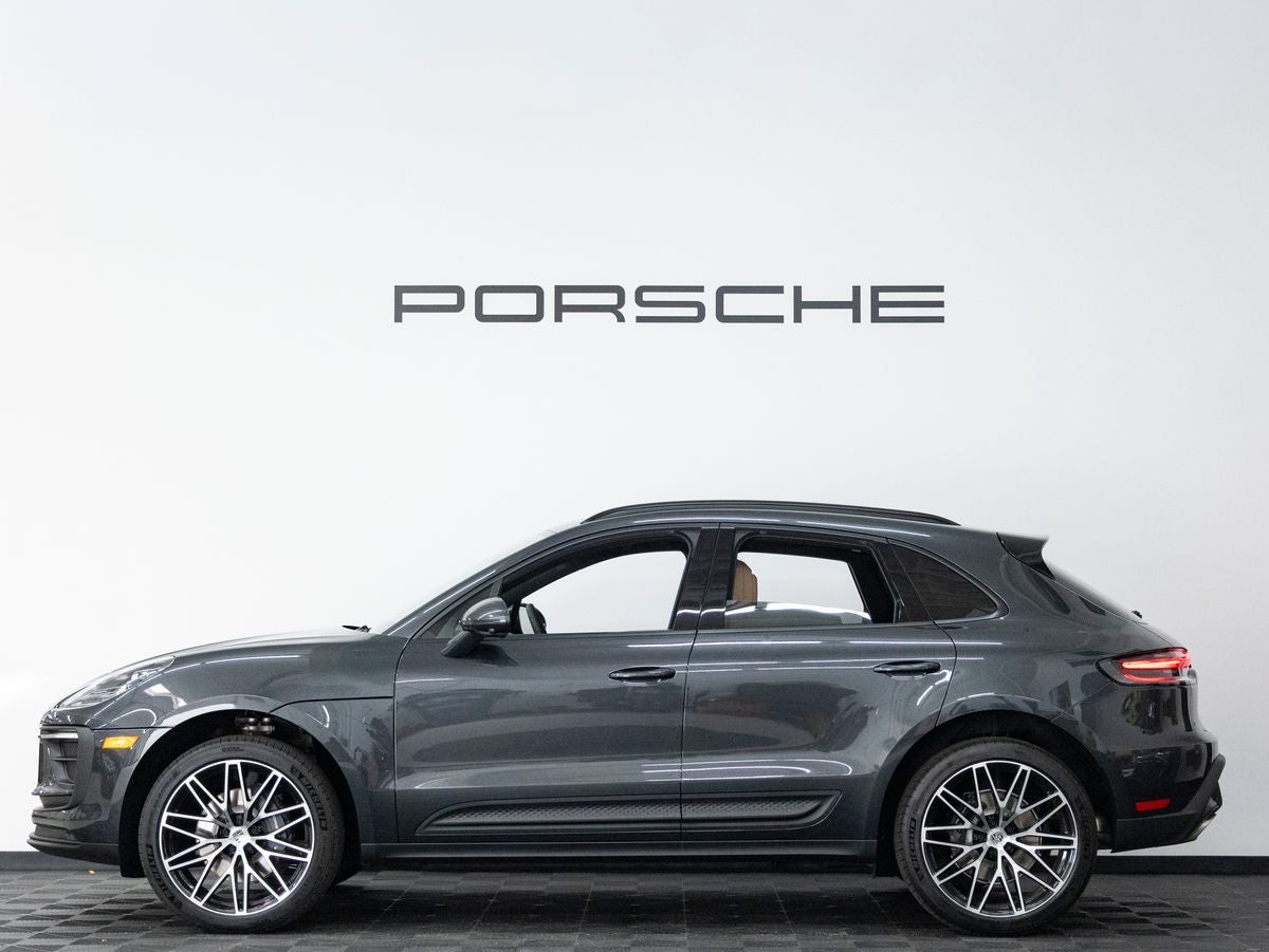 2026 Porsche Macan Macan