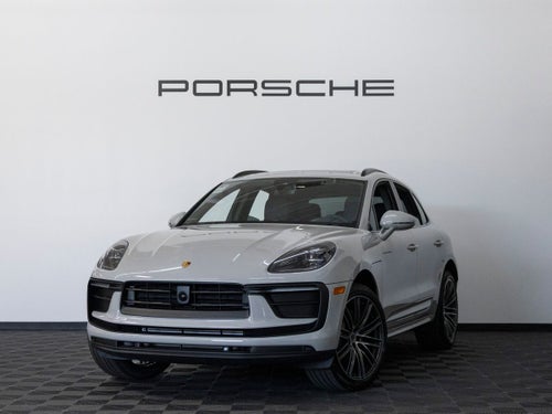 2026 Porsche Macan Macan