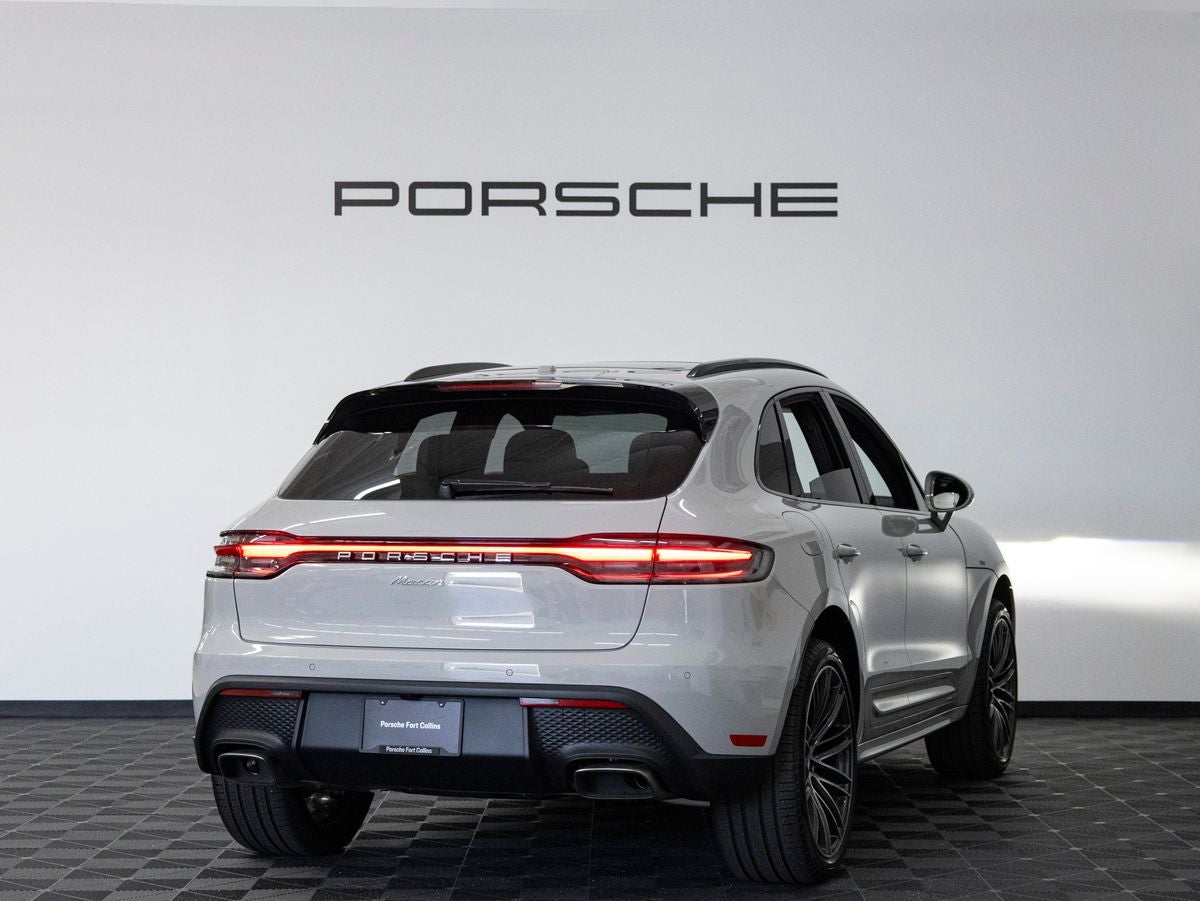 2026 Porsche Macan Macan