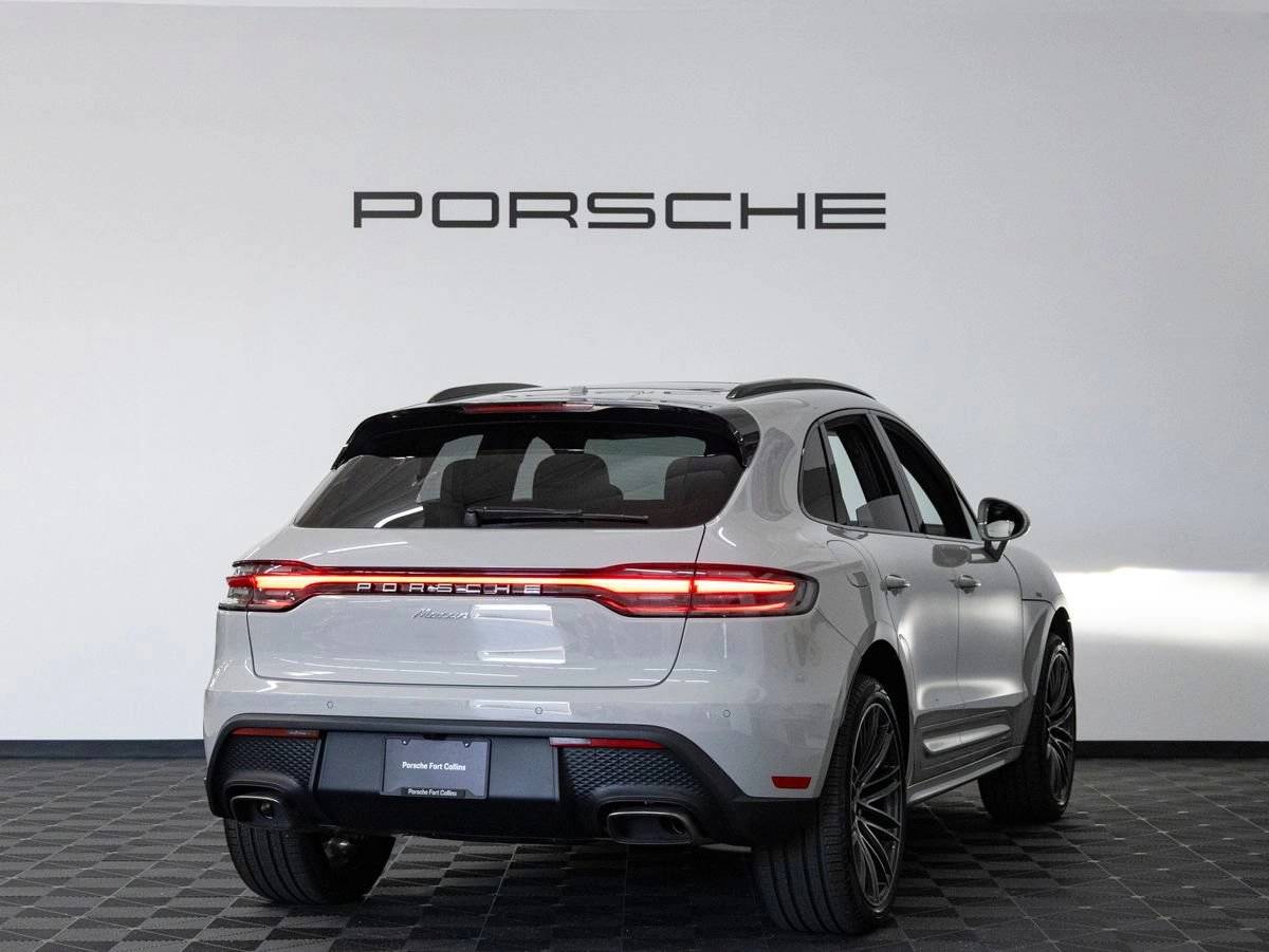 2026 Porsche Macan Macan