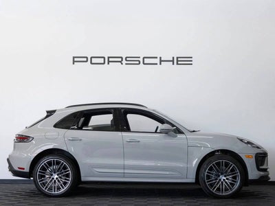 2026 Porsche Macan Macan