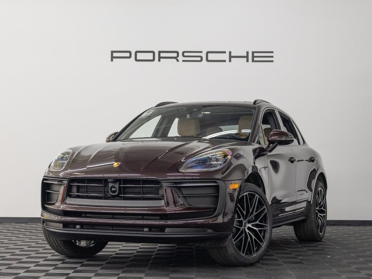 2026 Porsche Macan Base