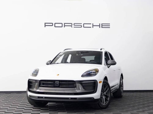 2026 Porsche Macan Base