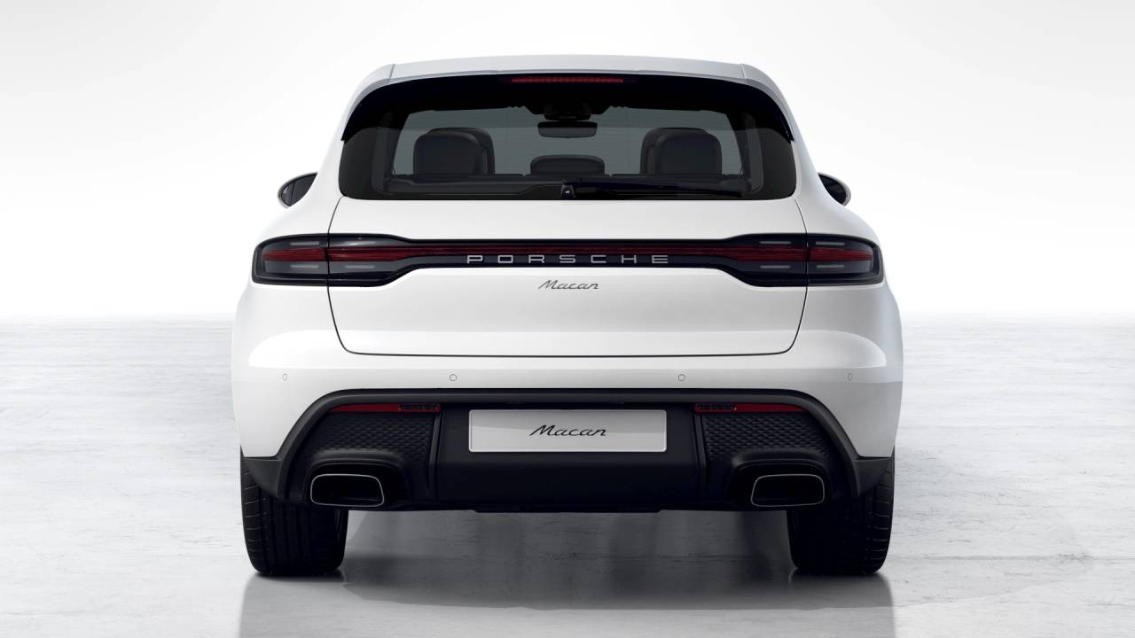 2026 Porsche Macan Base
