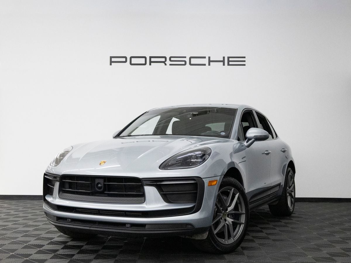 2025 Porsche Macan Macan