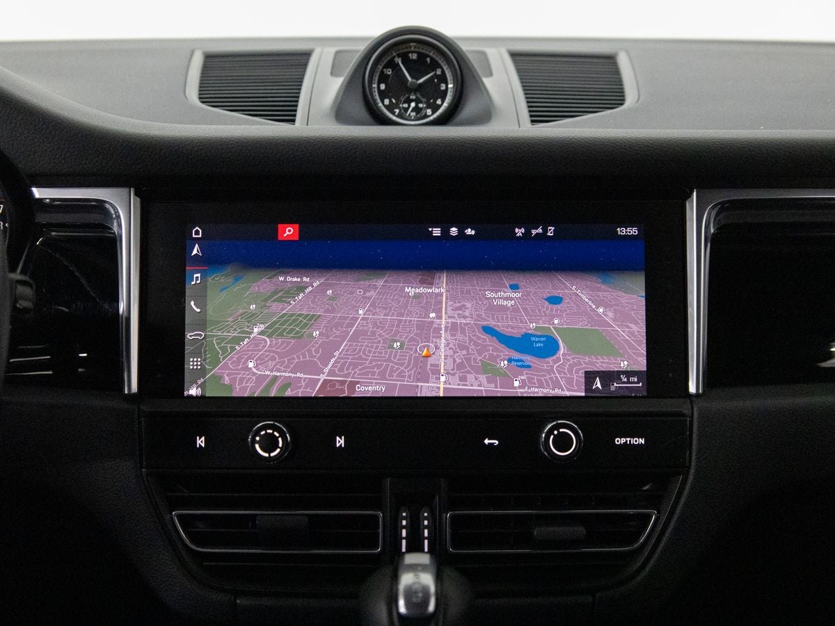2025 Porsche Macan Macan