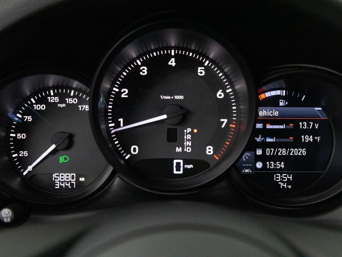 2025 Porsche Macan Macan