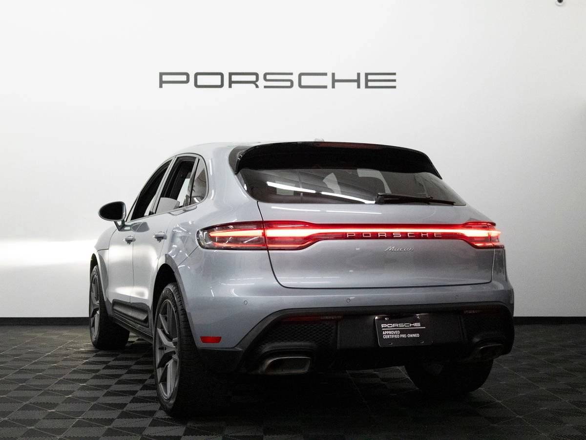 2025 Porsche Macan Macan