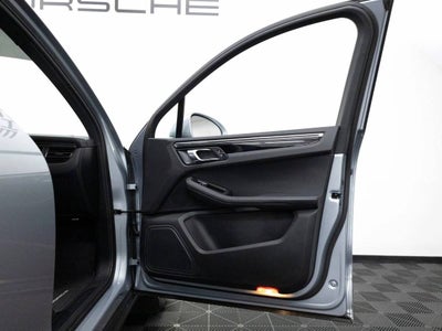 2025 Porsche Macan Macan