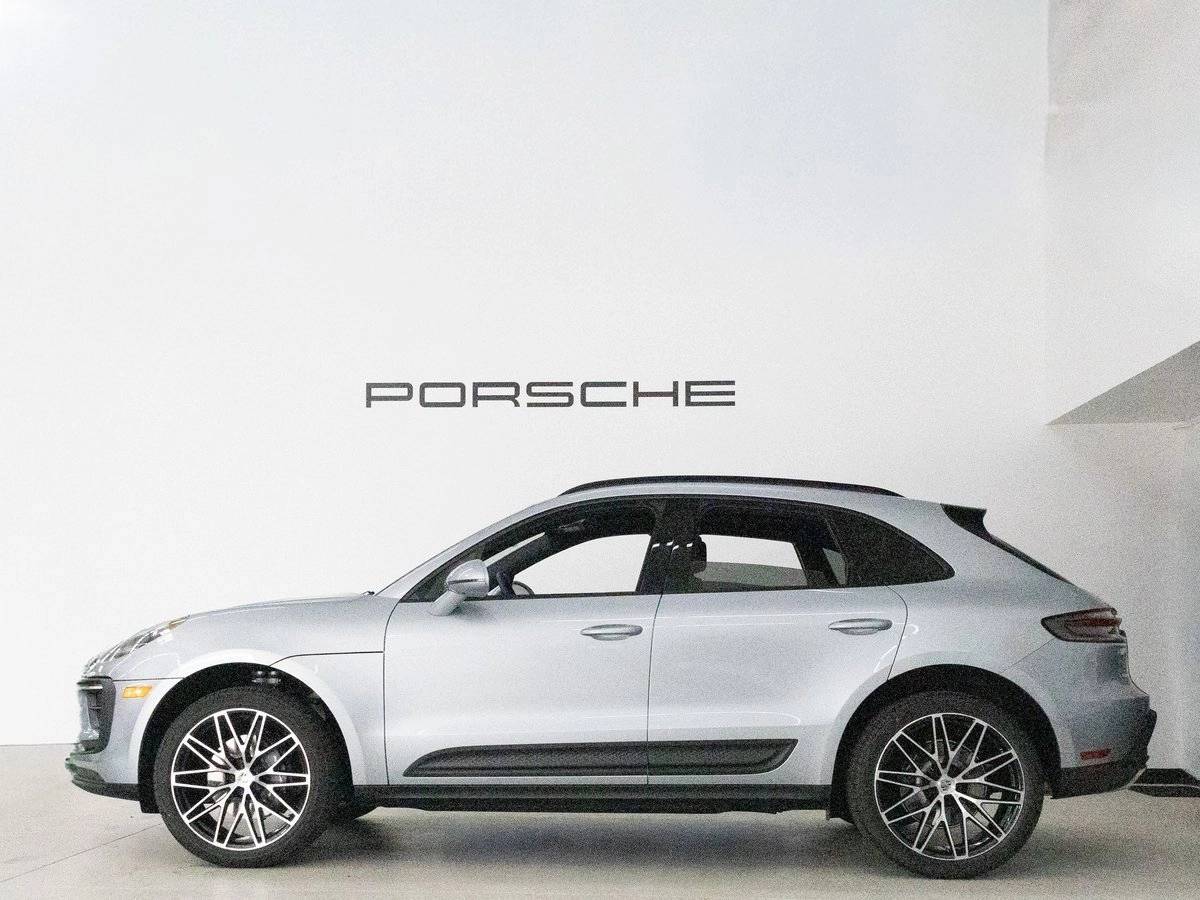 2026 Porsche Macan Macan
