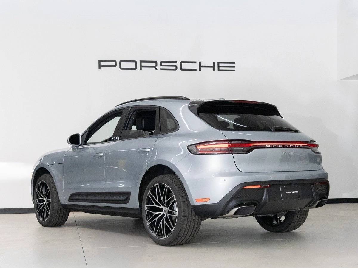 2026 Porsche Macan Macan
