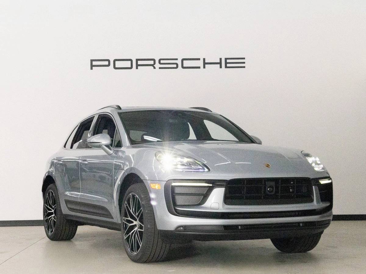 2026 Porsche Macan Macan