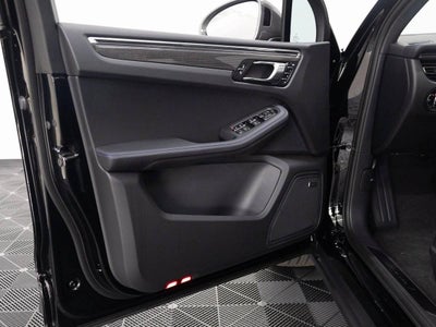 2026 Porsche Macan T