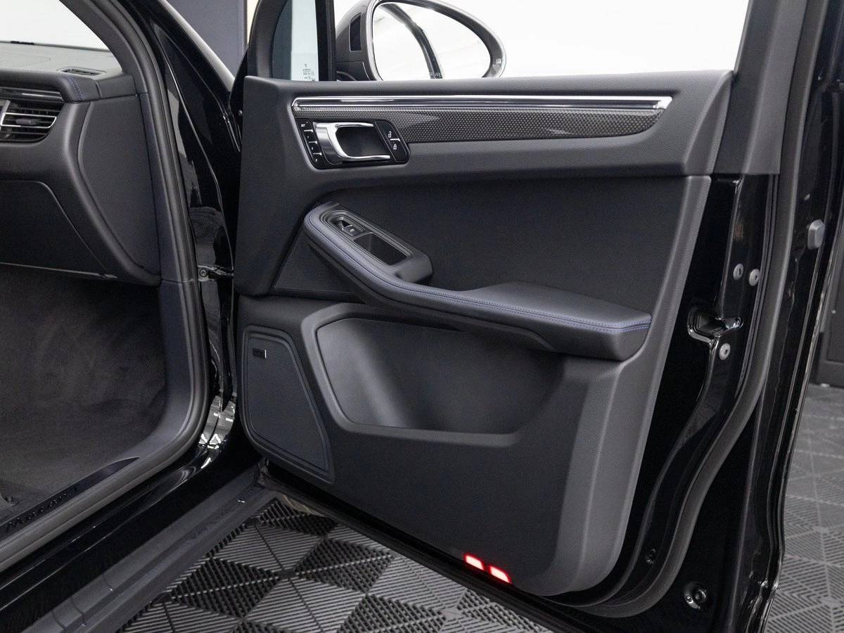 2026 Porsche Macan T