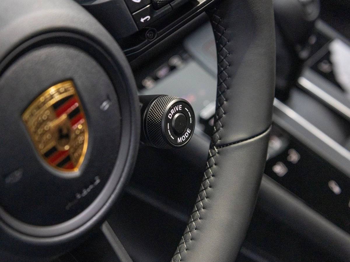 2026 Porsche Macan T