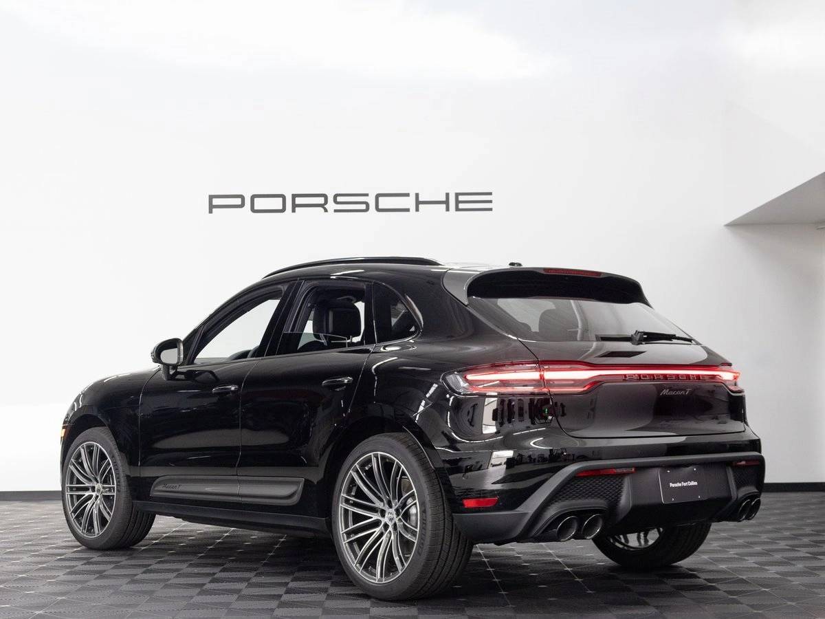 2026 Porsche Macan T