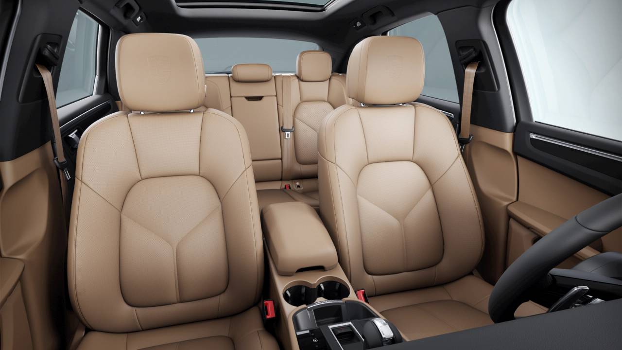 2026 Porsche Macan Base