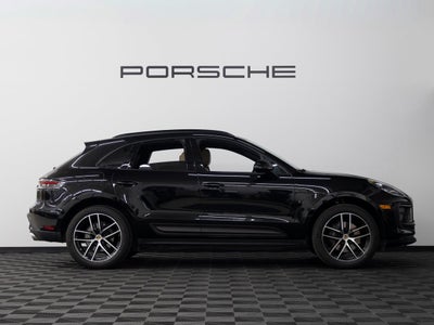 2023 Porsche Macan Base