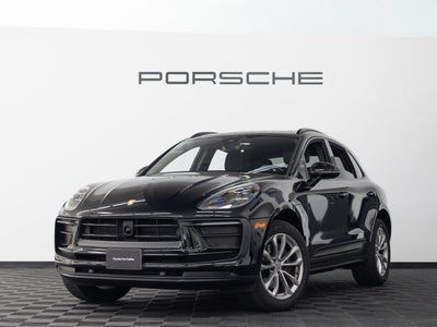 2024 Porsche Macan Base