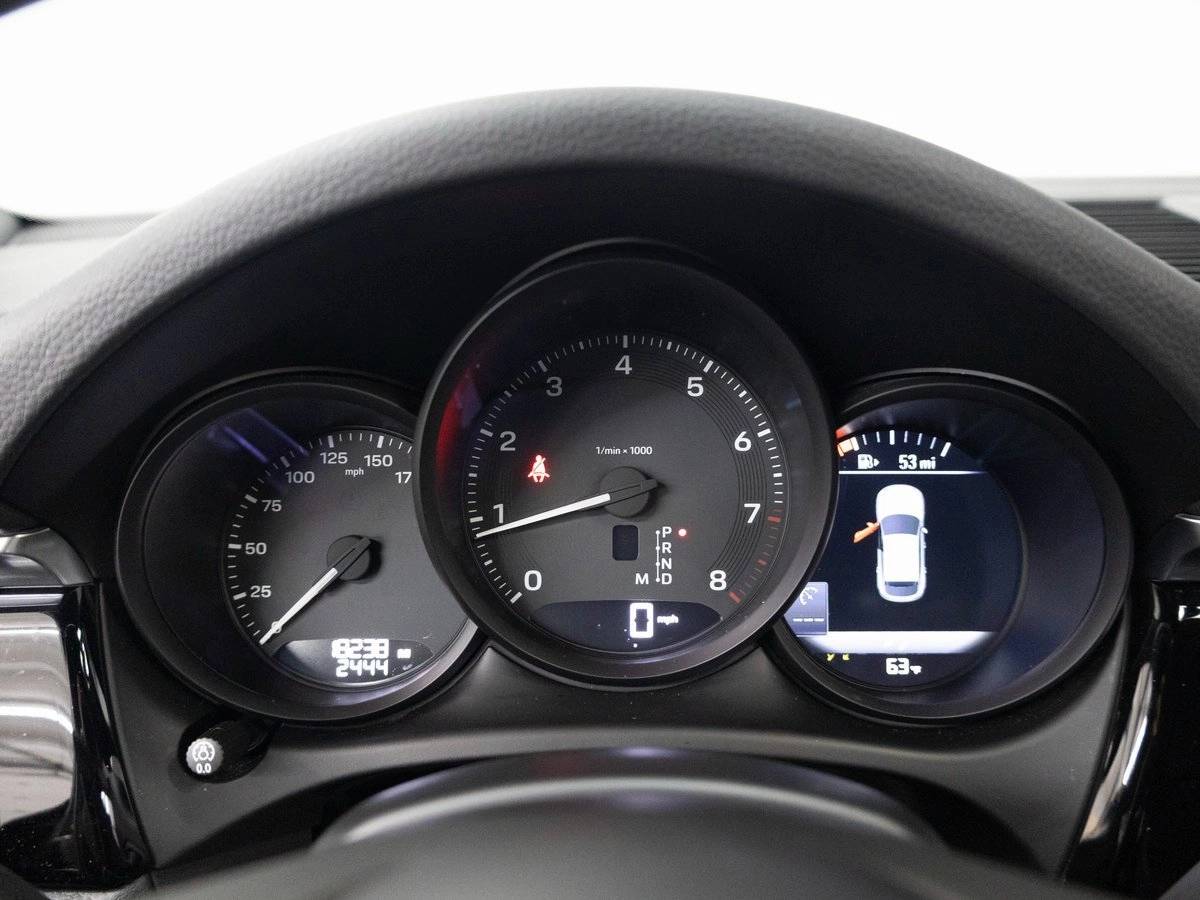 2024 Porsche Macan Base