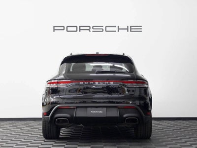 2024 Porsche Macan Base