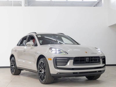 2025 Porsche Macan Macan