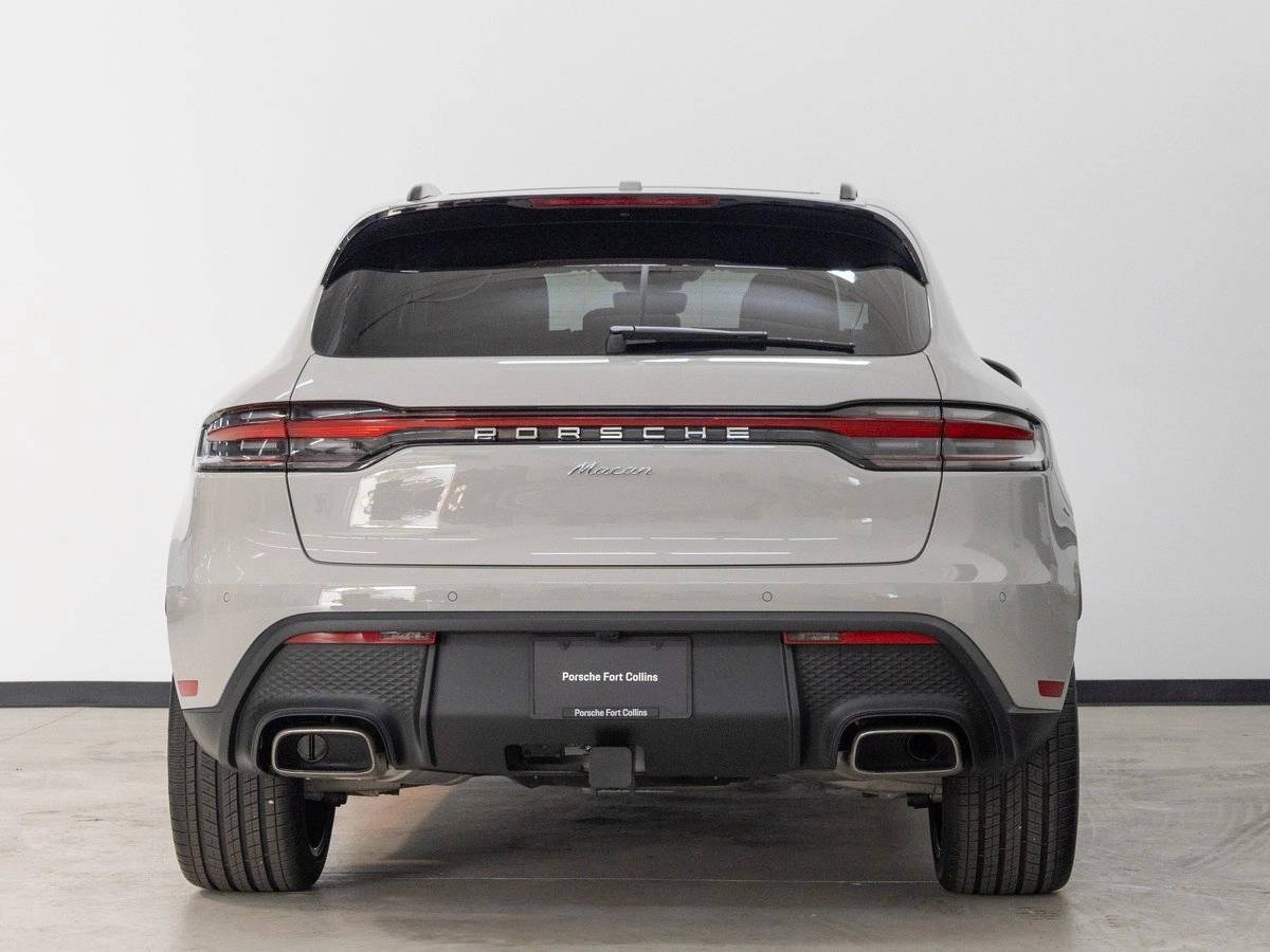 2025 Porsche Macan Macan