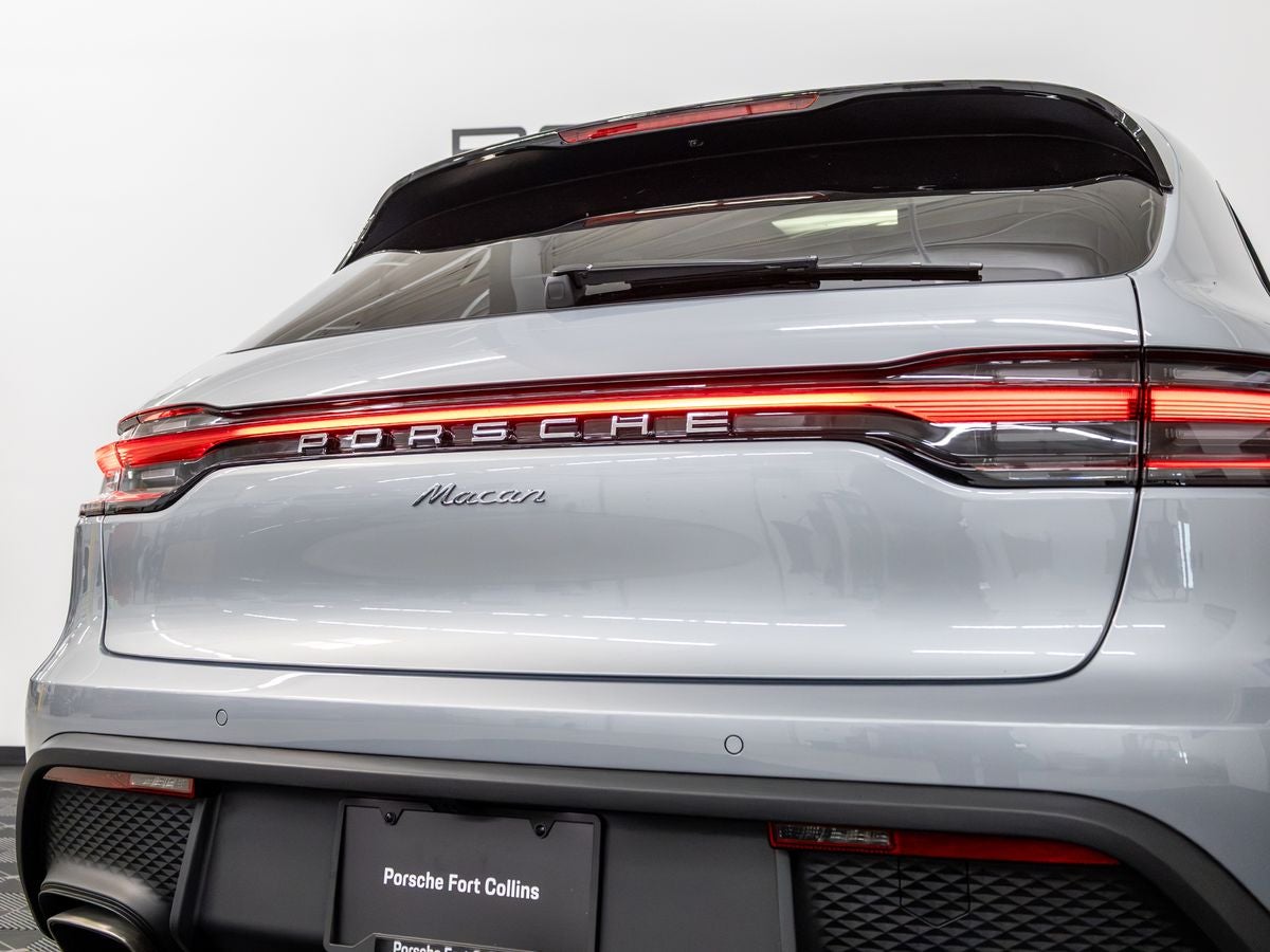 2026 Porsche Macan Macan