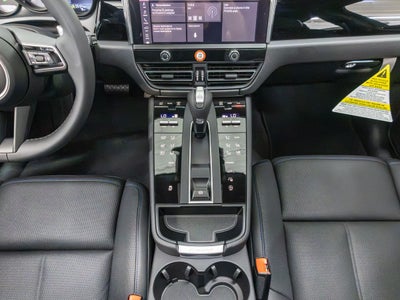 2026 Porsche Macan Macan