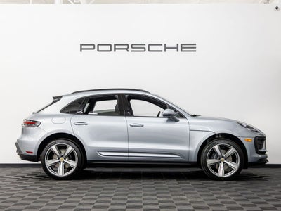 2026 Porsche Macan Macan