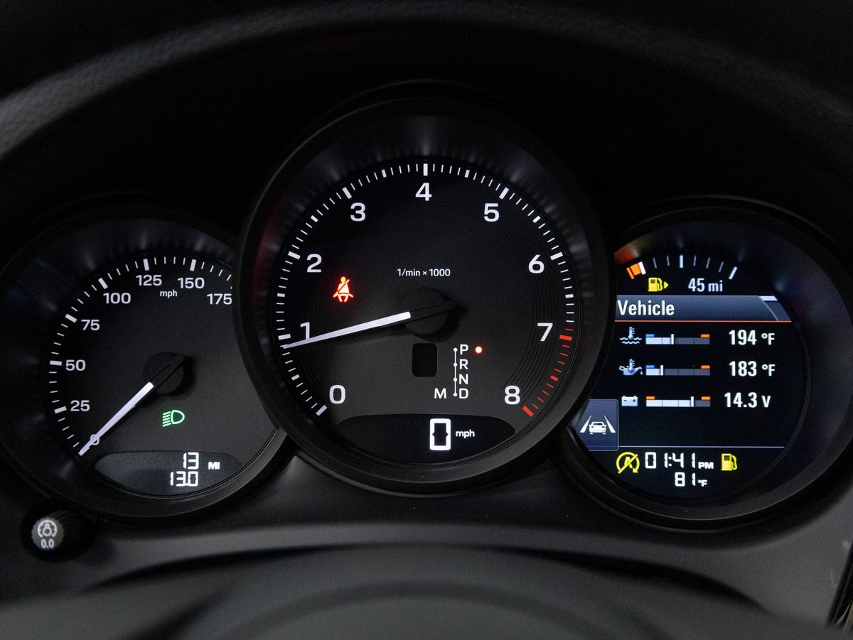 2026 Porsche Macan Macan