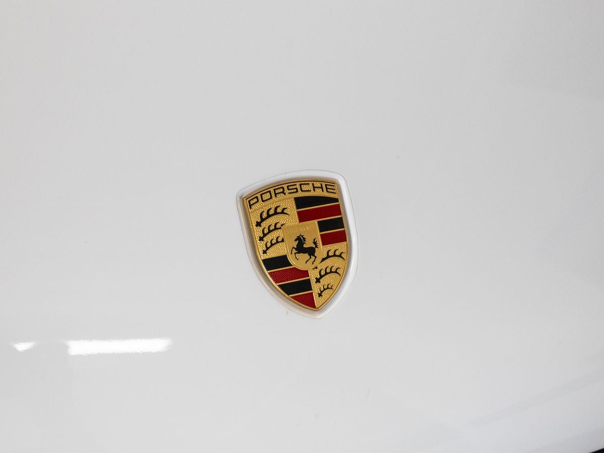 2023 Porsche Macan Base