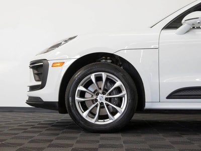 2023 Porsche Macan Base