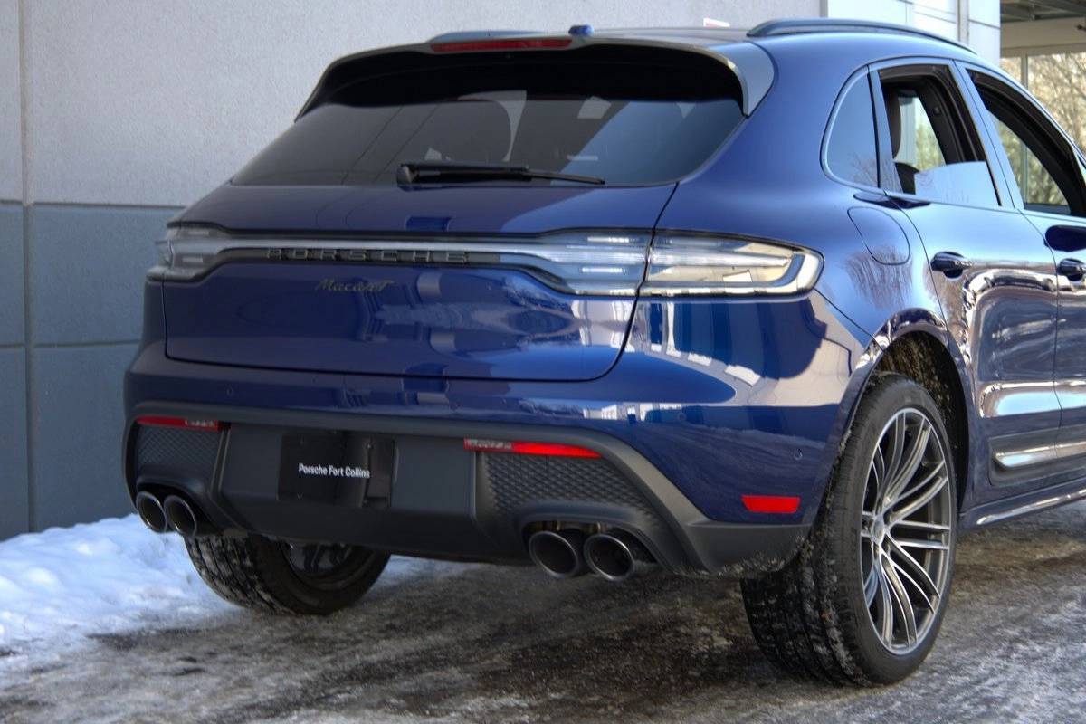2025 Porsche Macan T