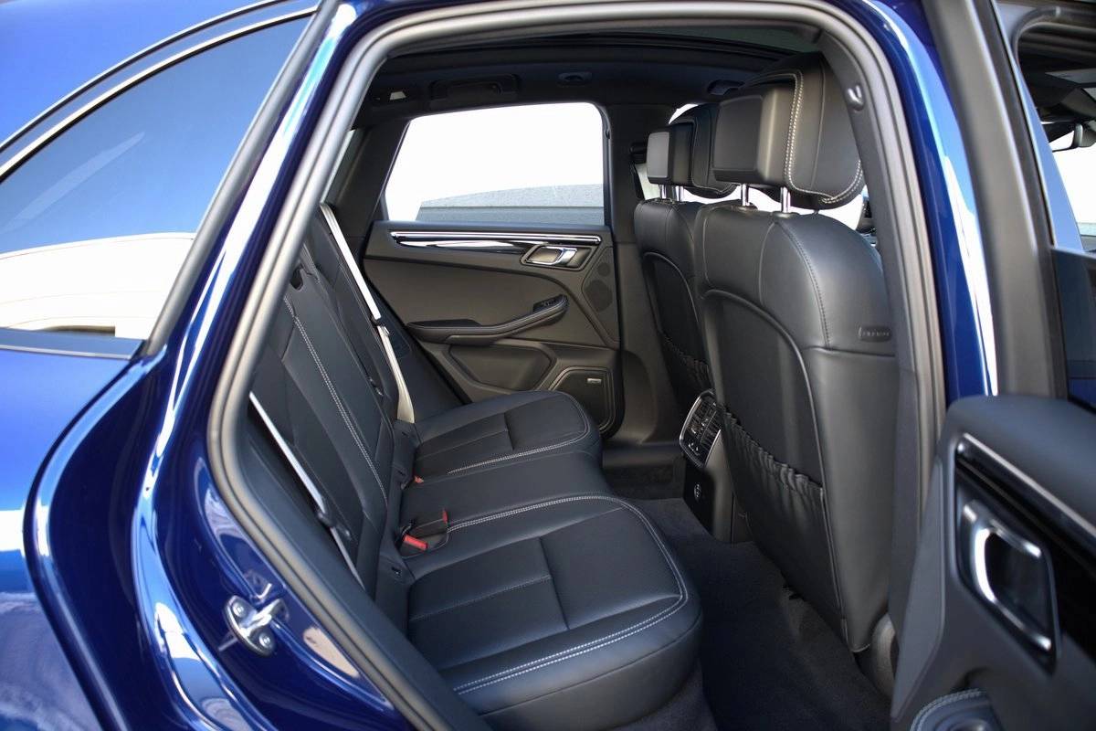 2025 Porsche Macan T