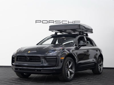 2026 Porsche Macan Base