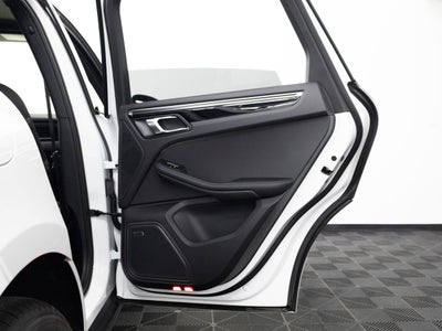 2026 Porsche Macan T