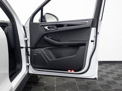 2026 Porsche Macan T