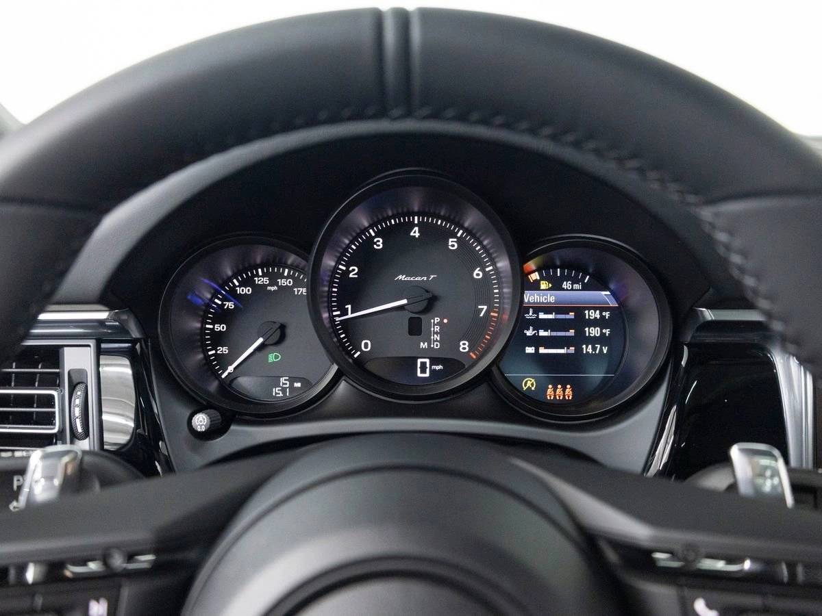 2026 Porsche Macan T