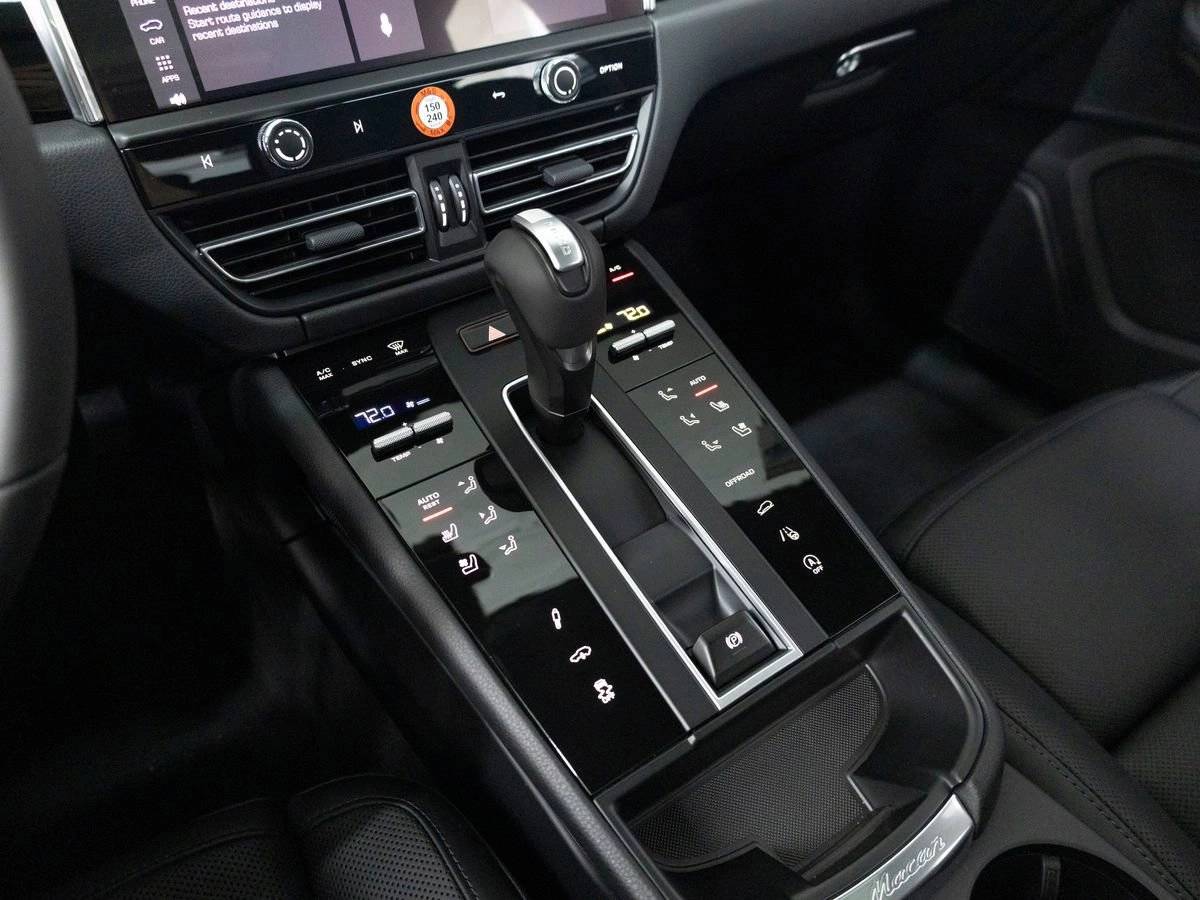2026 Porsche Macan T
