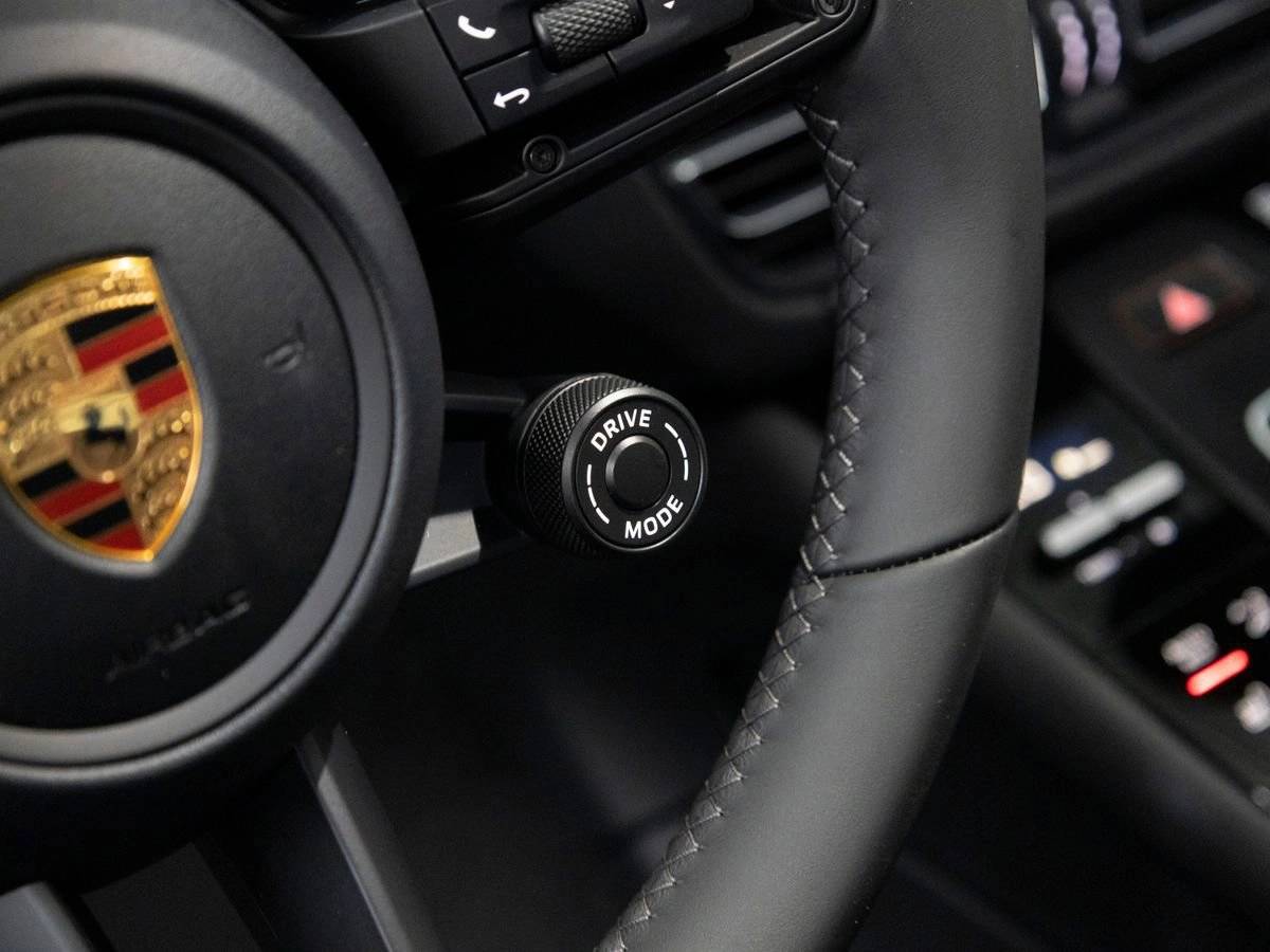 2026 Porsche Macan T