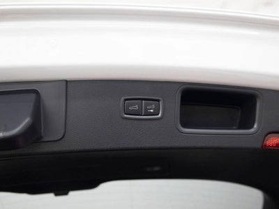 2026 Porsche Macan T