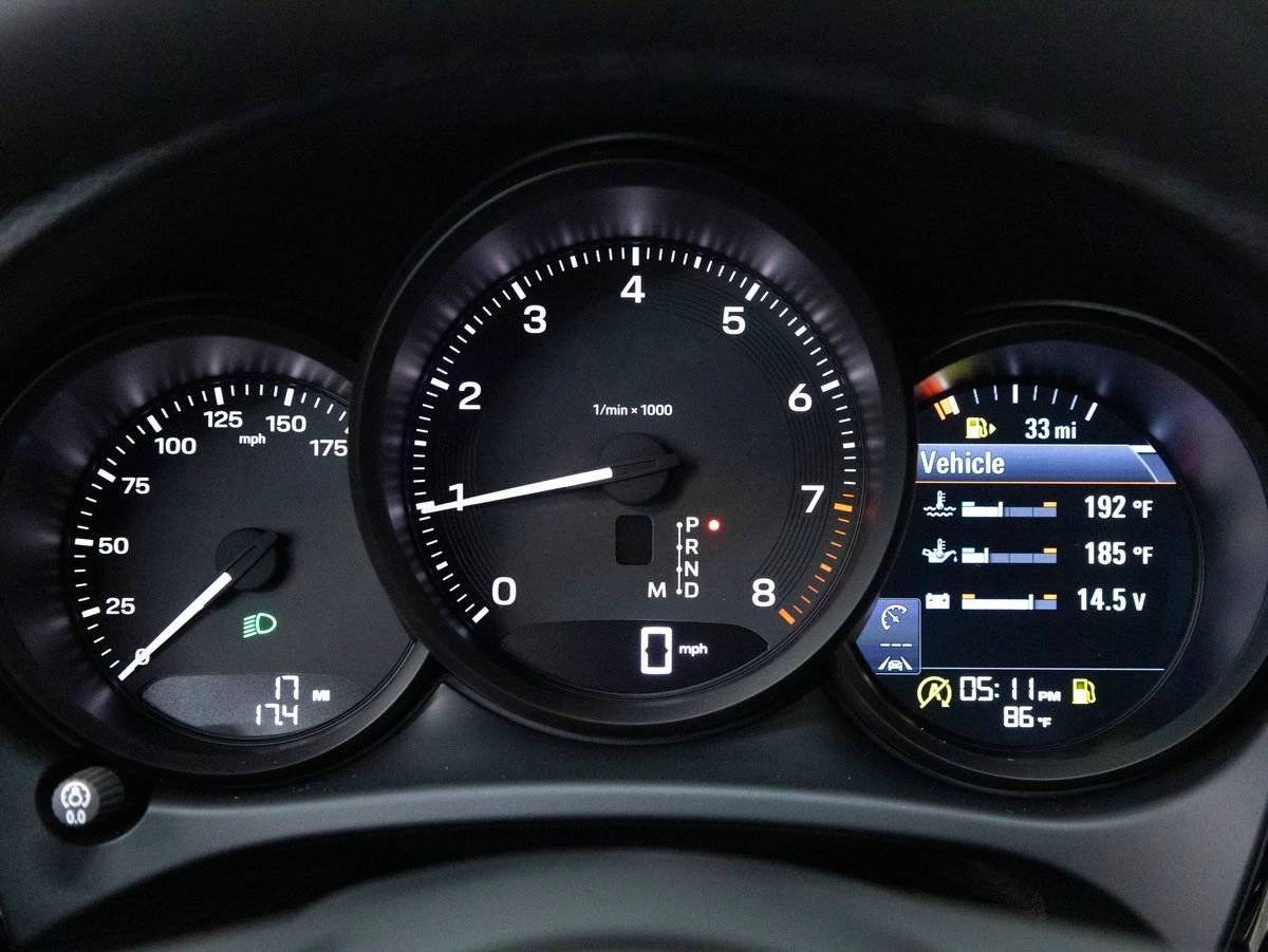 2026 Porsche Macan Macan