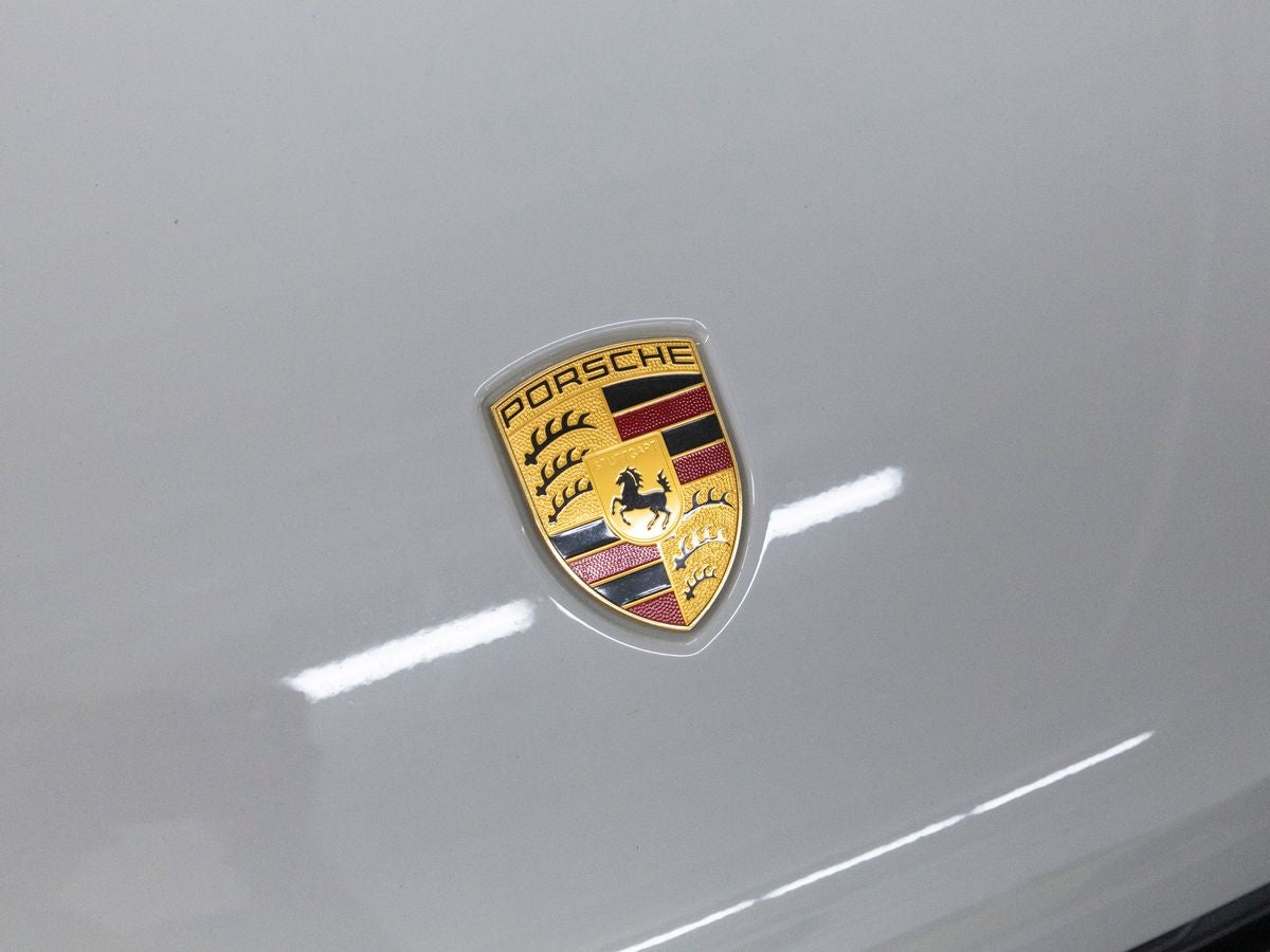 2023 Porsche Macan Macan (MY23)
