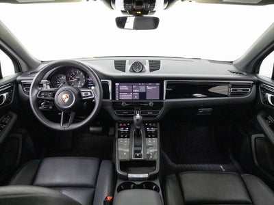 2023 Porsche Macan Macan (MY23)