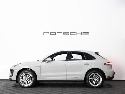 2023 Porsche Macan Macan (MY23)