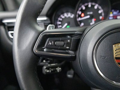 2023 Porsche Macan Macan (MY23)